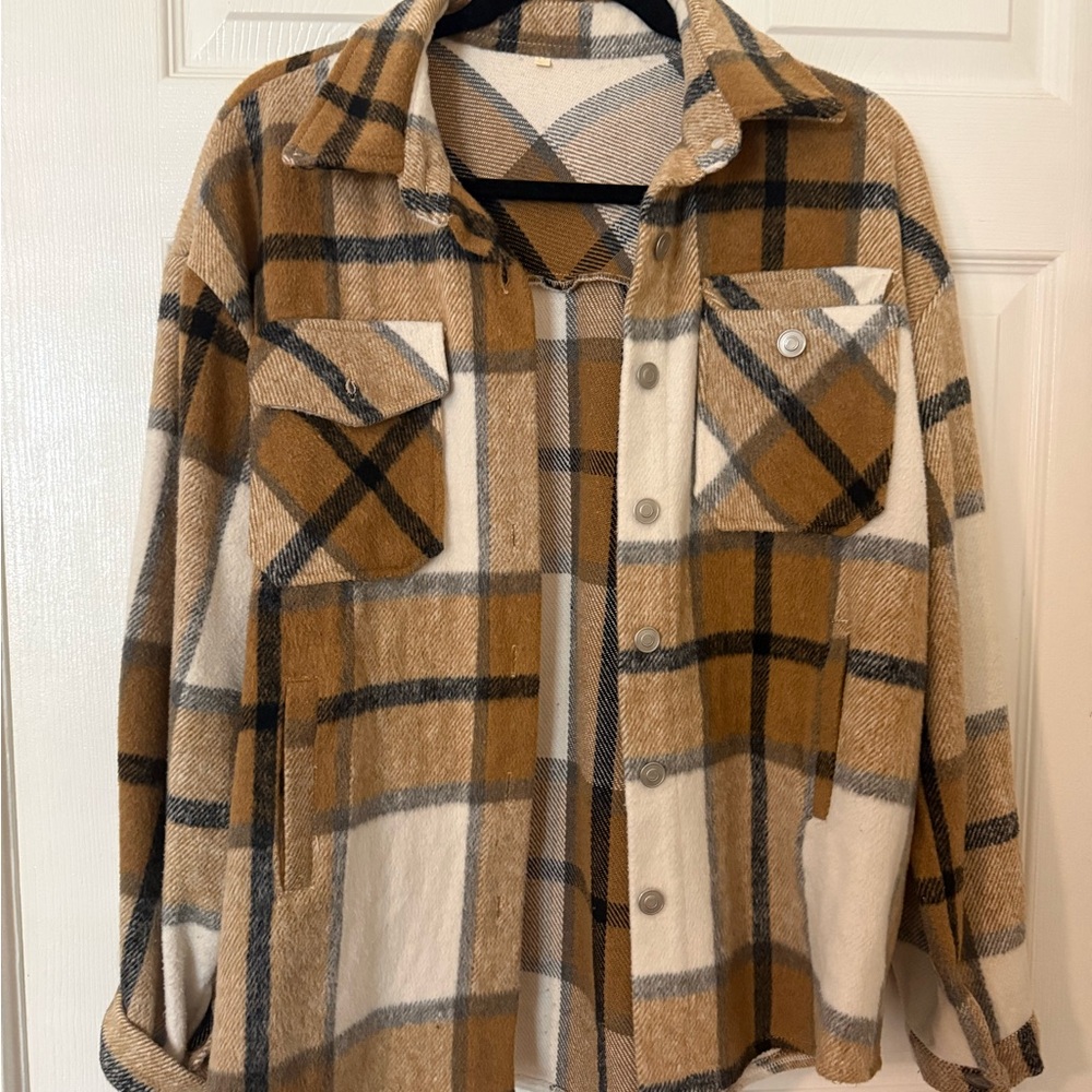 Plaid Button-Up Jacket